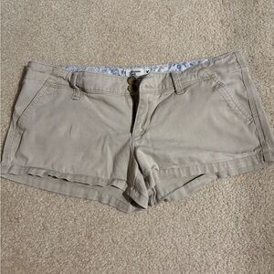 American Eagle Outfitters Beige Women's Shorts Size 8